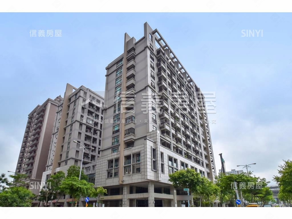 高鐵雙翼美套房房屋室內格局與周邊環境