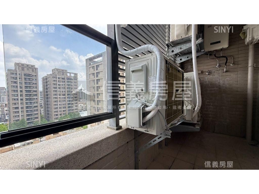 九月採掬朝南三房平車房屋室內格局與周邊環境