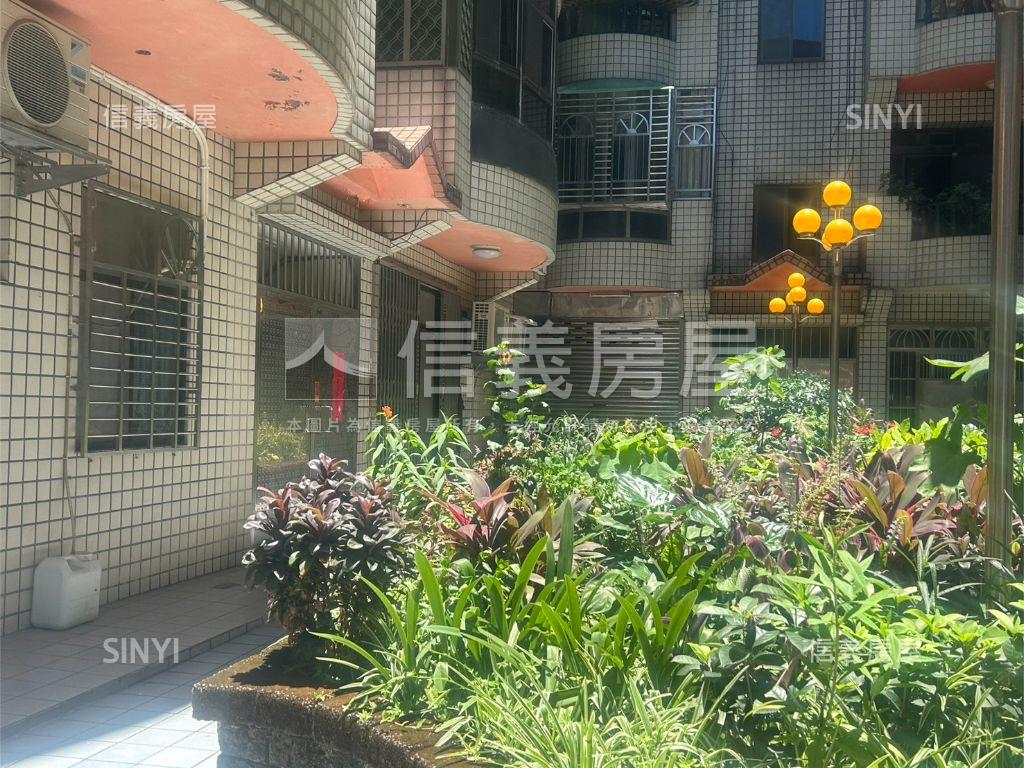 內壢稀有三房車位房屋室內格局與周邊環境