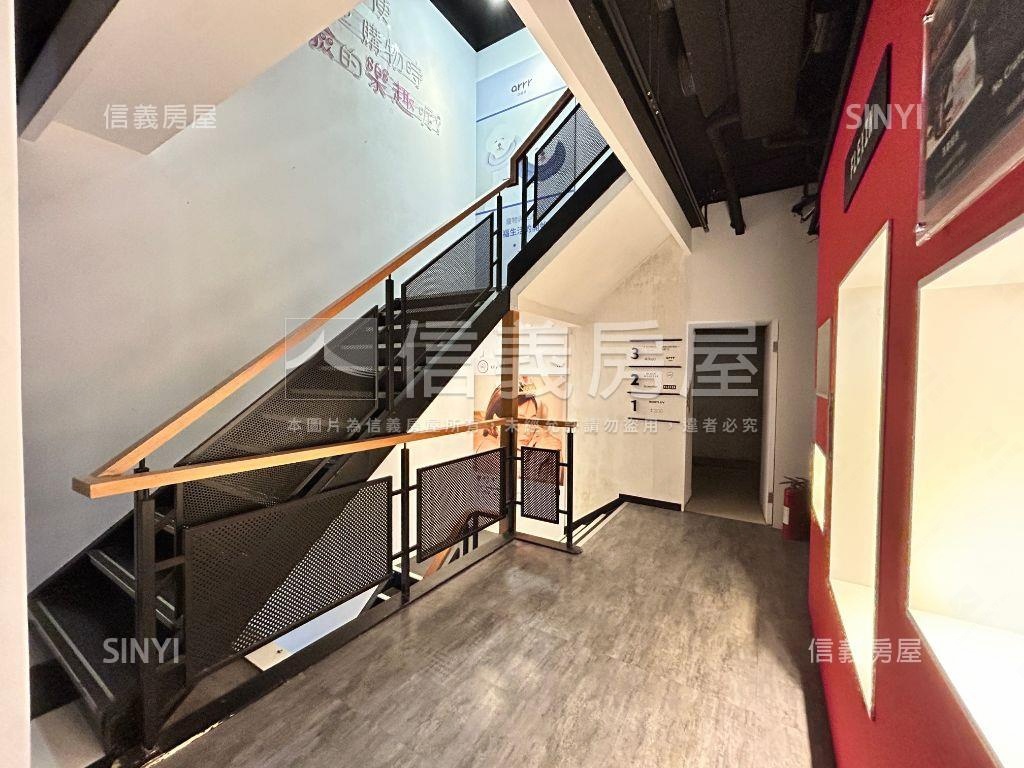 文林路捷運透天店面房屋室內格局與周邊環境