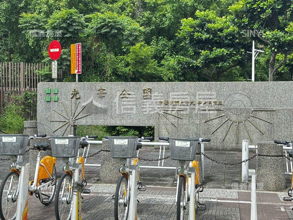 稀有三面採光榮街二樓房屋室內格局與周邊環境
