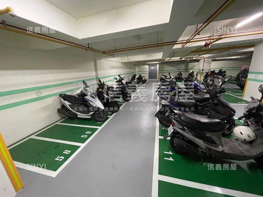 祥潤峰邑‧稀有一房車位房屋室內格局與周邊環境