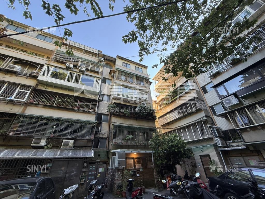 麗山國中邊間林蔭房屋室內格局與周邊環境