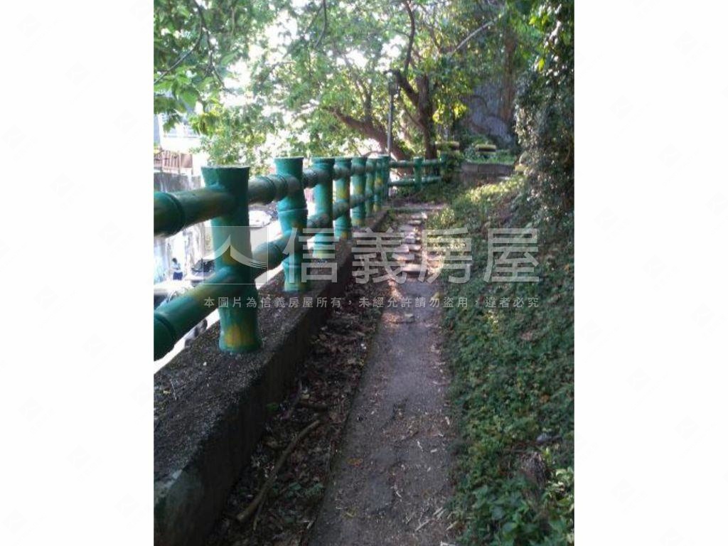 麗山國中邊間林蔭房屋室內格局與周邊環境