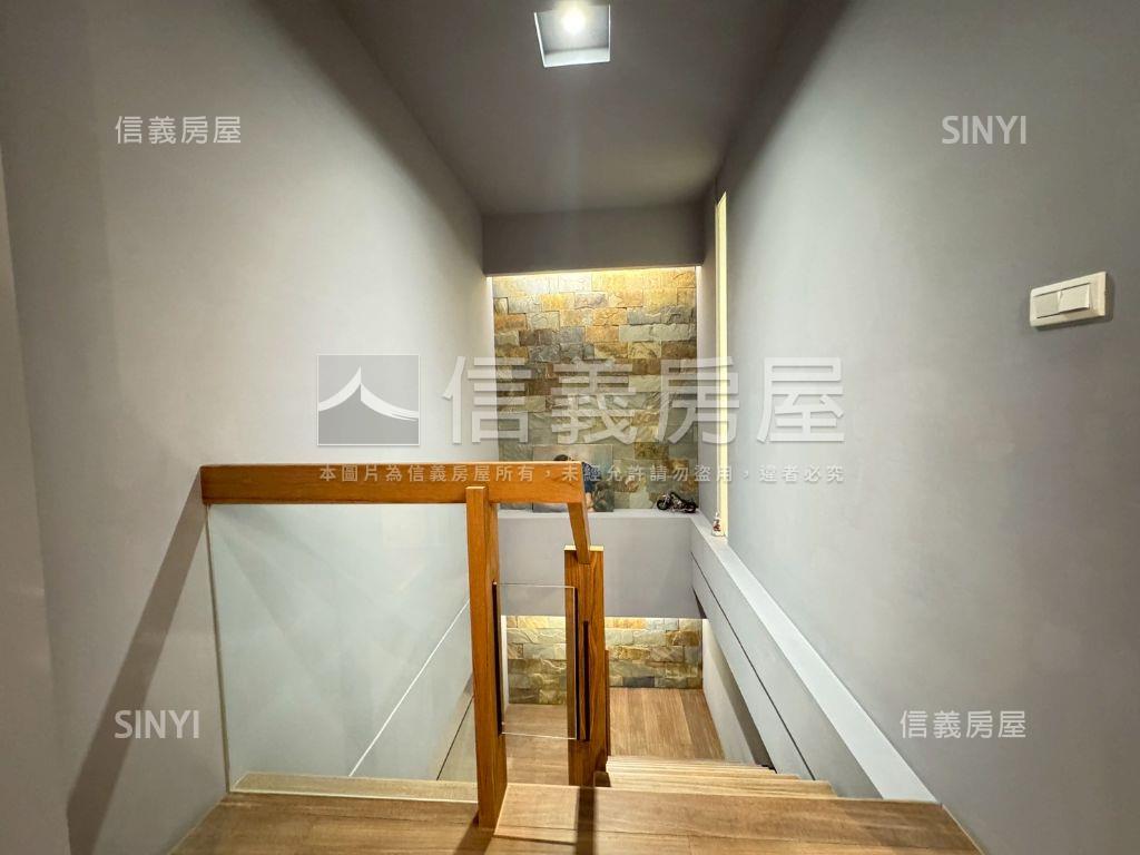 日成｜高質感裝潢美宅房屋室內格局與周邊環境