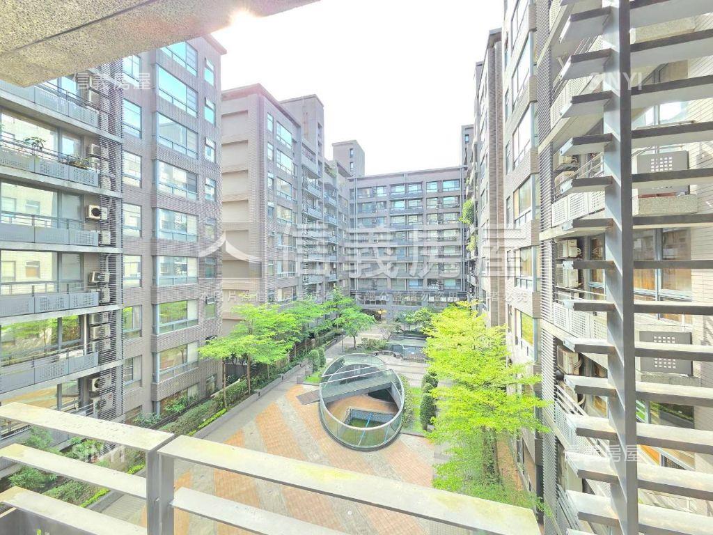 專任家天下採光大３房房屋室內格局與周邊環境