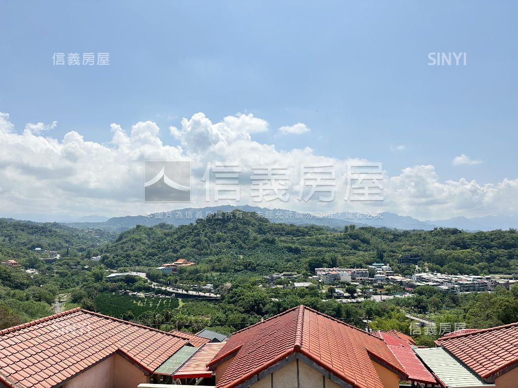 先看北屯觀山景清幽美別墅房屋室內格局與周邊環境