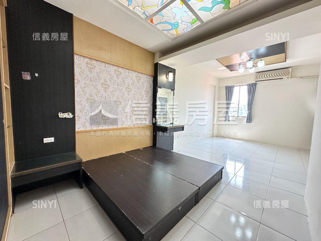 先看北屯觀山景清幽美別墅房屋室內格局與周邊環境
