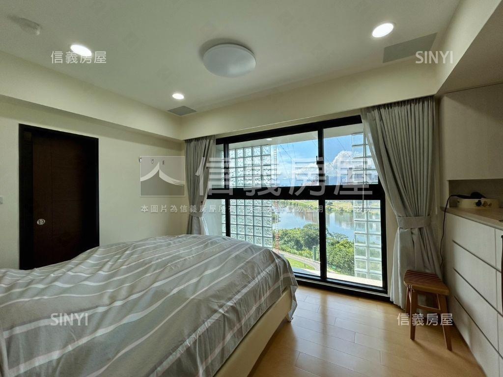 巨流河畔極景森活電梯三房房屋室內格局與周邊環境