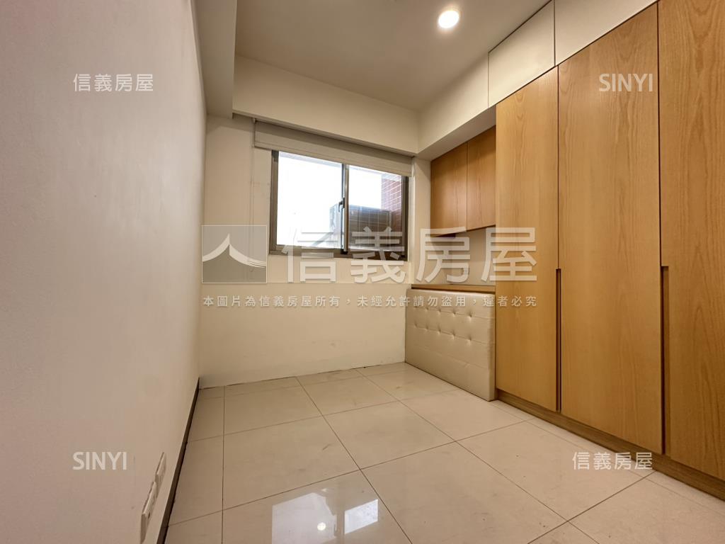 閃耀的采鑽房屋室內格局與周邊環境