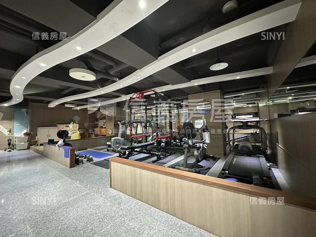 閃耀的采鑽房屋室內格局與周邊環境