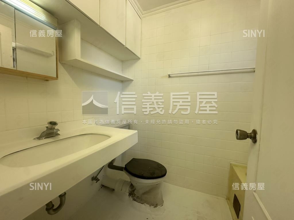 新案！成功國宅高樓景觀Ａ房屋室內格局與周邊環境