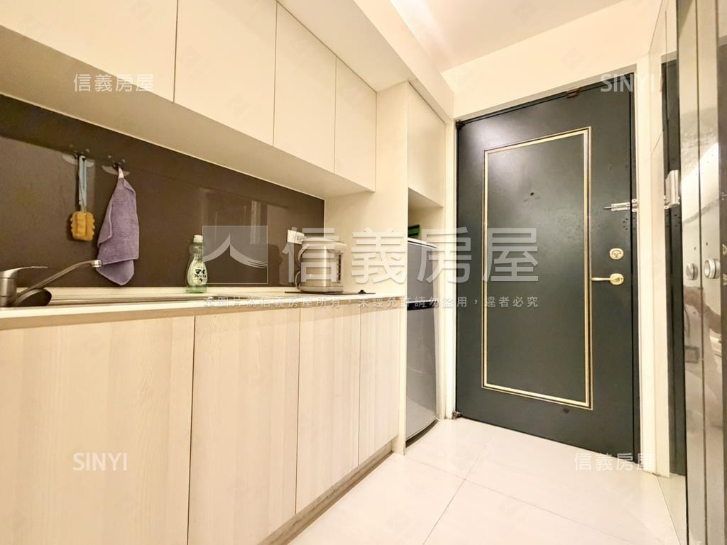 時尚美裝˙後棟安靜房屋室內格局與周邊環境