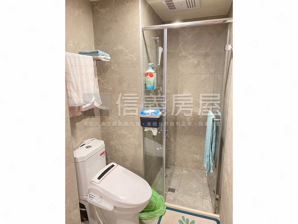 布拉諾面中庭舒心三房車位房屋室內格局與周邊環境