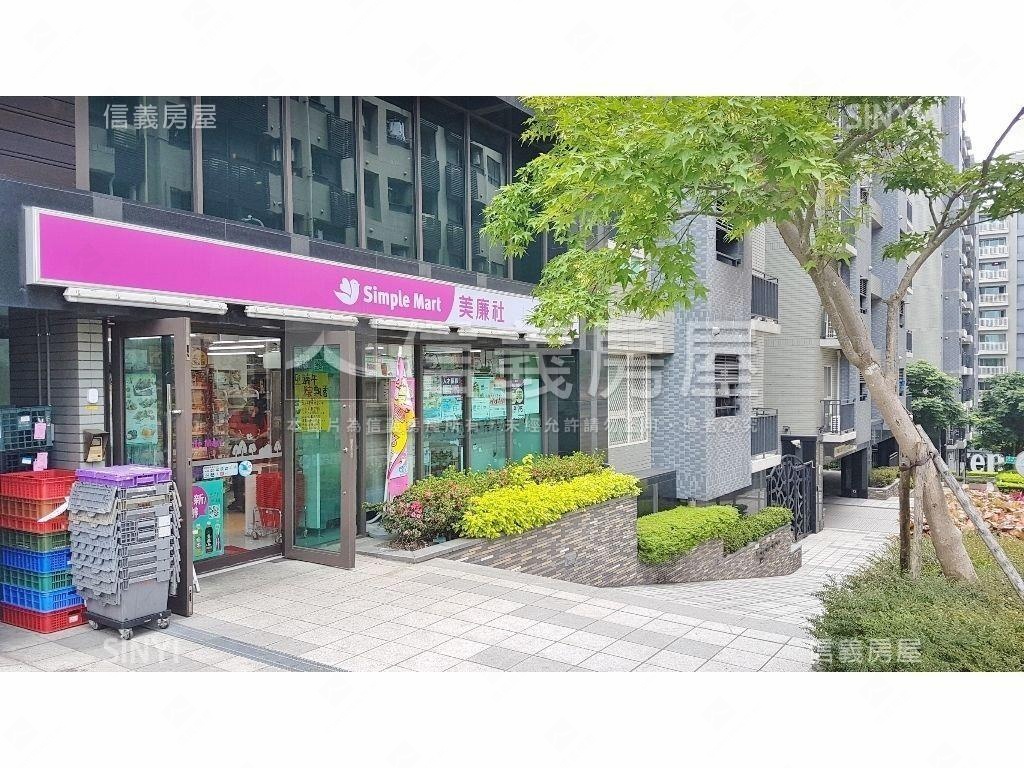 布拉諾面中庭舒心三房車位房屋室內格局與周邊環境