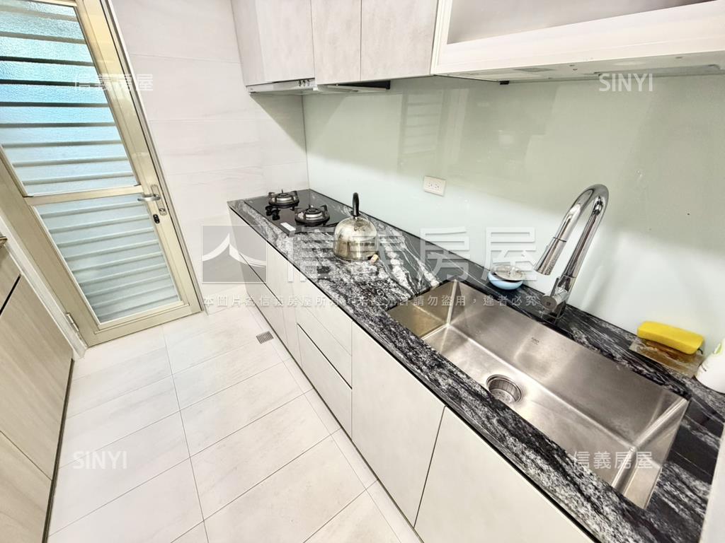 天下大觀豪景大露台高樓層房屋室內格局與周邊環境