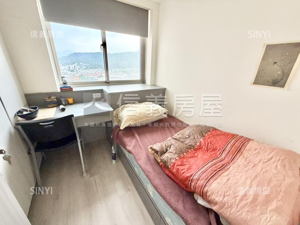 天下大觀豪景大露台高樓層房屋室內格局與周邊環境