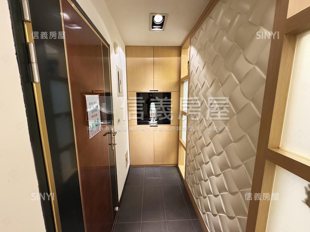 成家立業美３房平面車位房屋室內格局與周邊環境