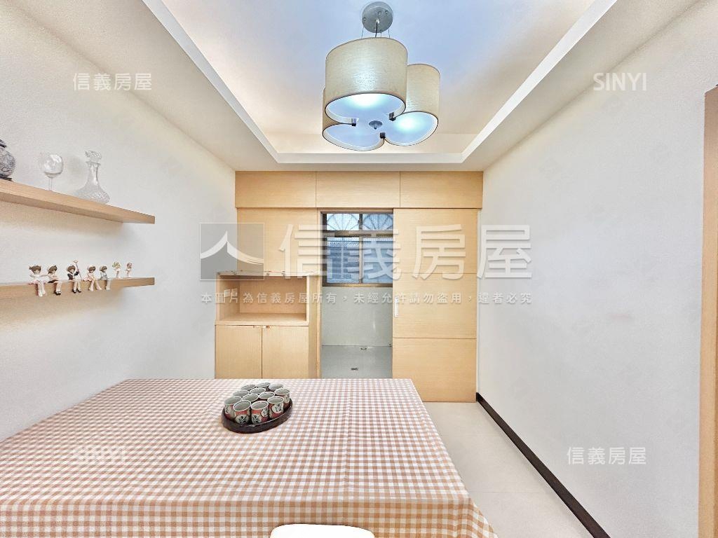 成家立業美３房平面車位房屋室內格局與周邊環境