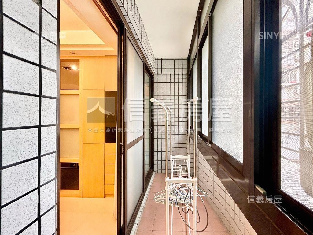 成家立業美３房平面車位房屋室內格局與周邊環境