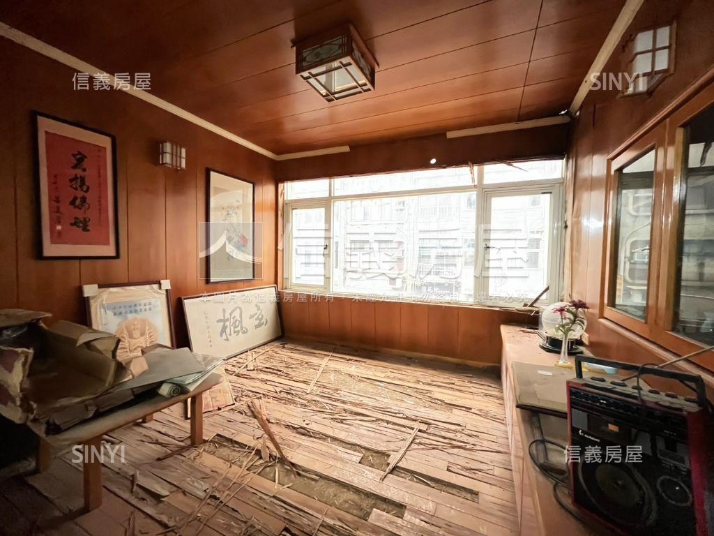 中山路大地坪透店房屋室內格局與周邊環境