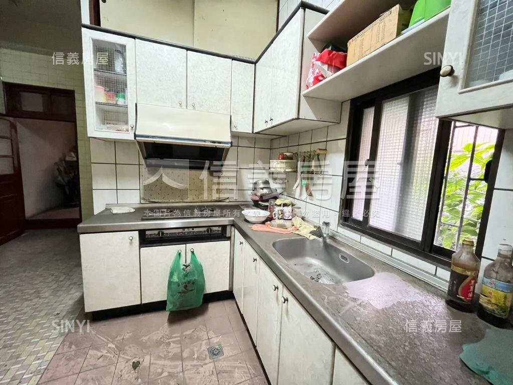 中山路大地坪透店房屋室內格局與周邊環境