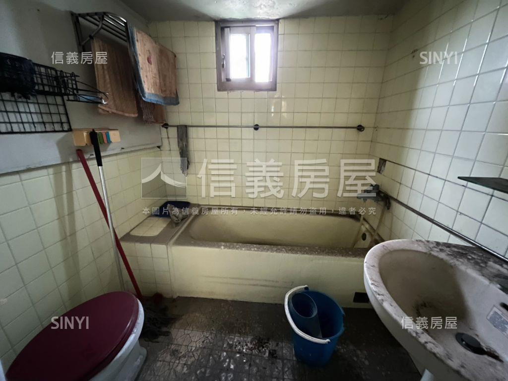 中山路大地坪透店房屋室內格局與周邊環境