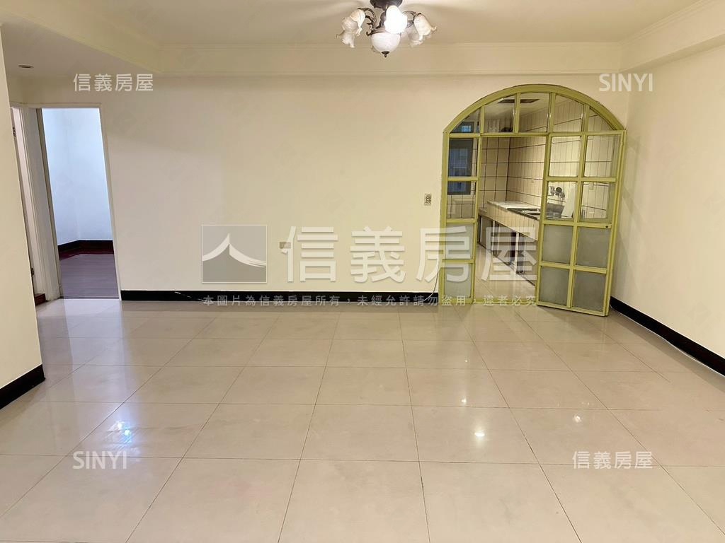 五峰國中．公寓３樓漂亮屋房屋室內格局與周邊環境