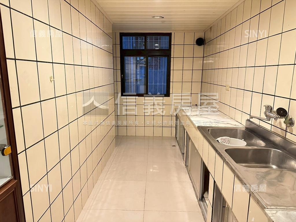 五峰國中．公寓３樓漂亮屋房屋室內格局與周邊環境