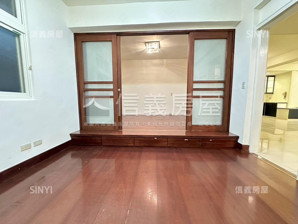 五峰國中．公寓３樓漂亮屋房屋室內格局與周邊環境