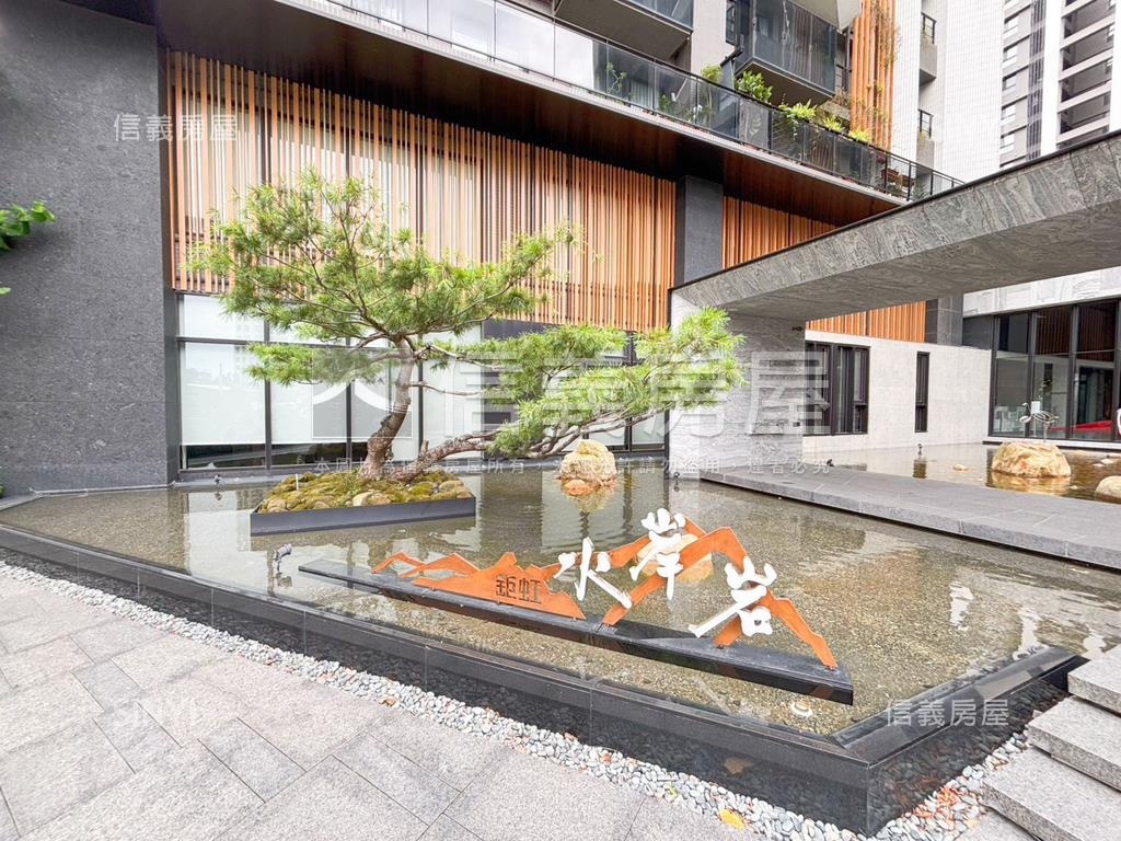 鉅虹水岸岩稀有釋出雙平車房屋室內格局與周邊環境