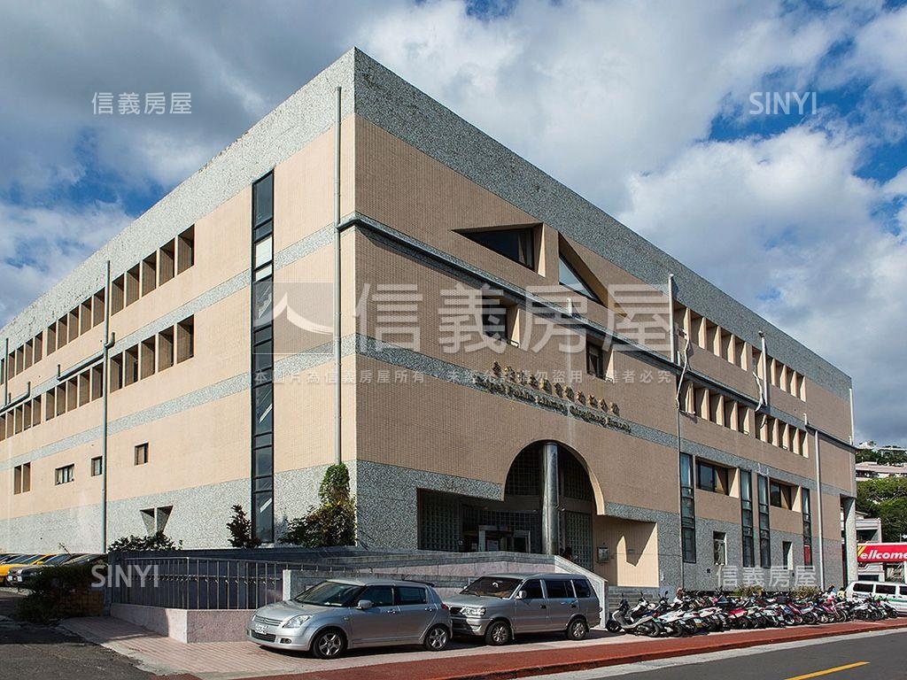 近奇岩重劃區大空間陽光屋房屋室內格局與周邊環境