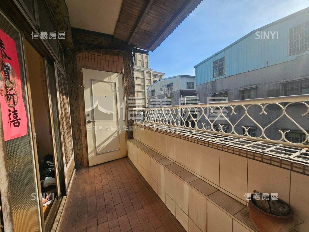 板橋南雅悠悠公寓三房房屋室內格局與周邊環境