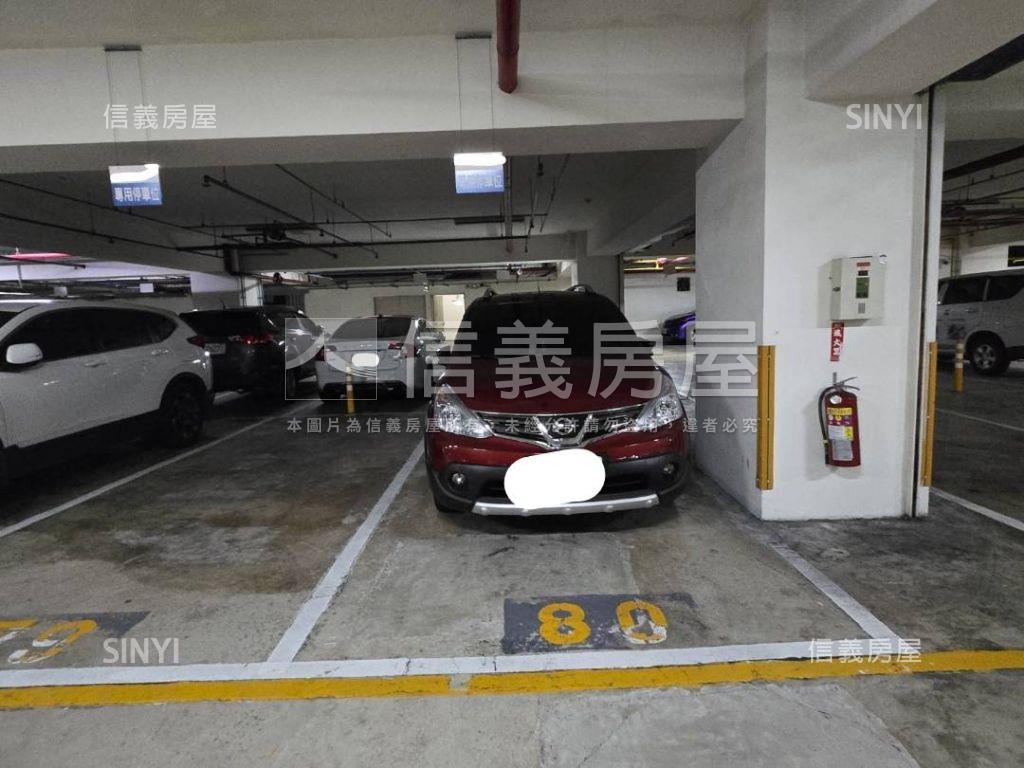 台北科技城車位２房屋室內格局與周邊環境