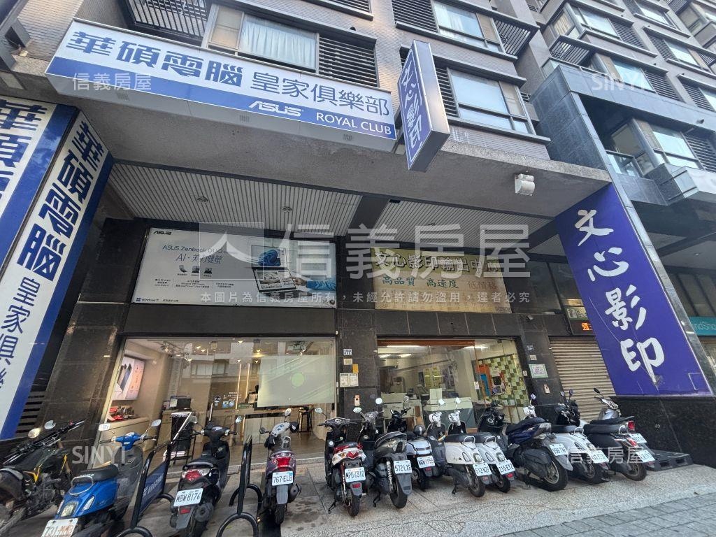 ㊣文心路近捷運大面寬店面房屋室內格局與周邊環境