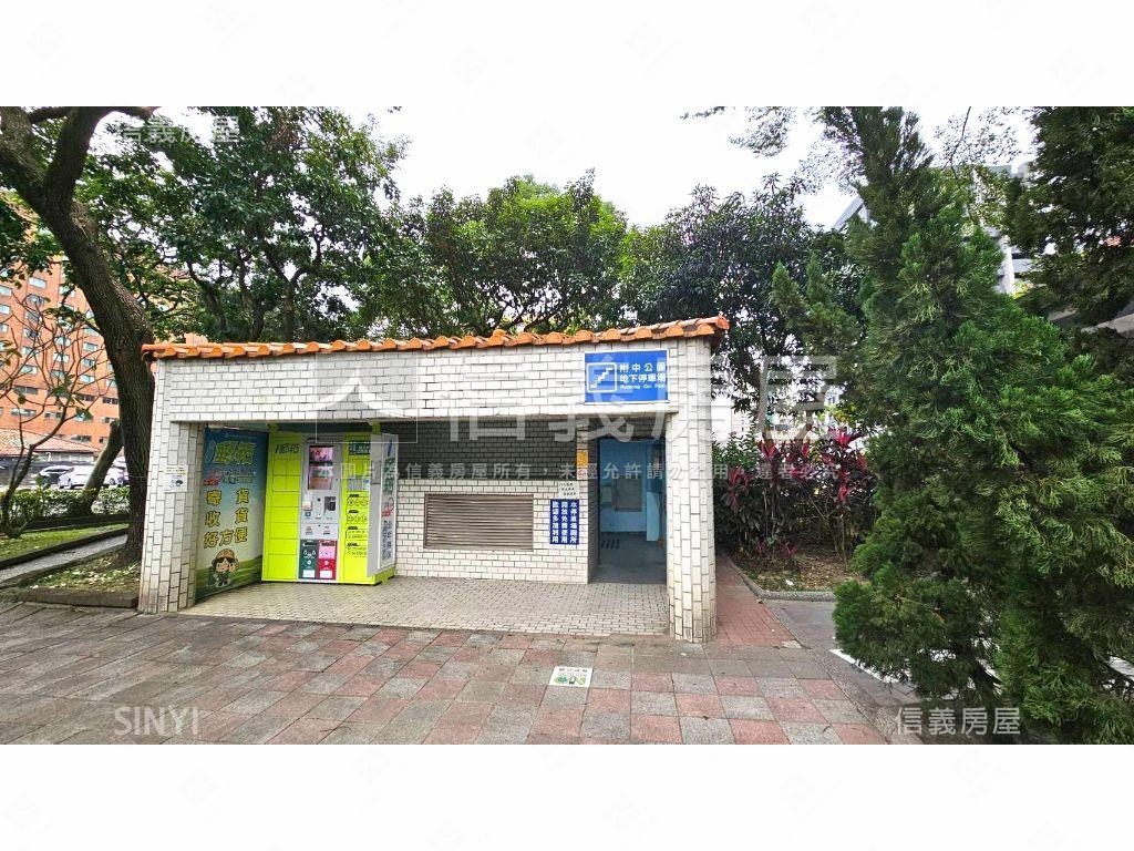 全新附中登峰高樓兩房房屋室內格局與周邊環境