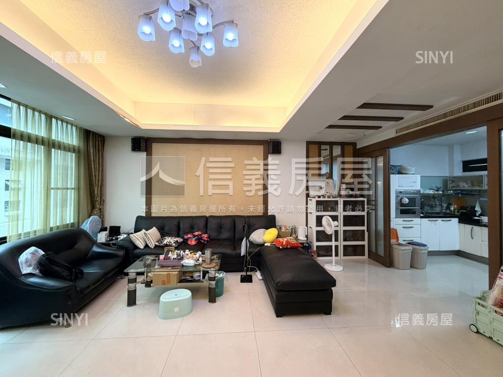 善化市區★永龍雙車墅再現房屋室內格局與周邊環境