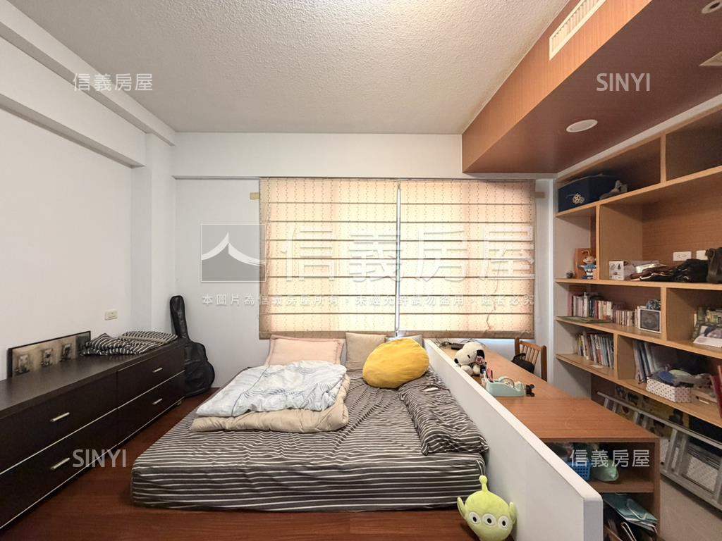 善化市區★永龍雙車墅再現房屋室內格局與周邊環境