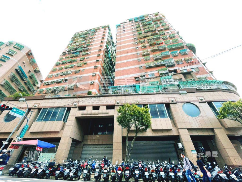 專任＠福氣滿益邊間３房房屋室內格局與周邊環境