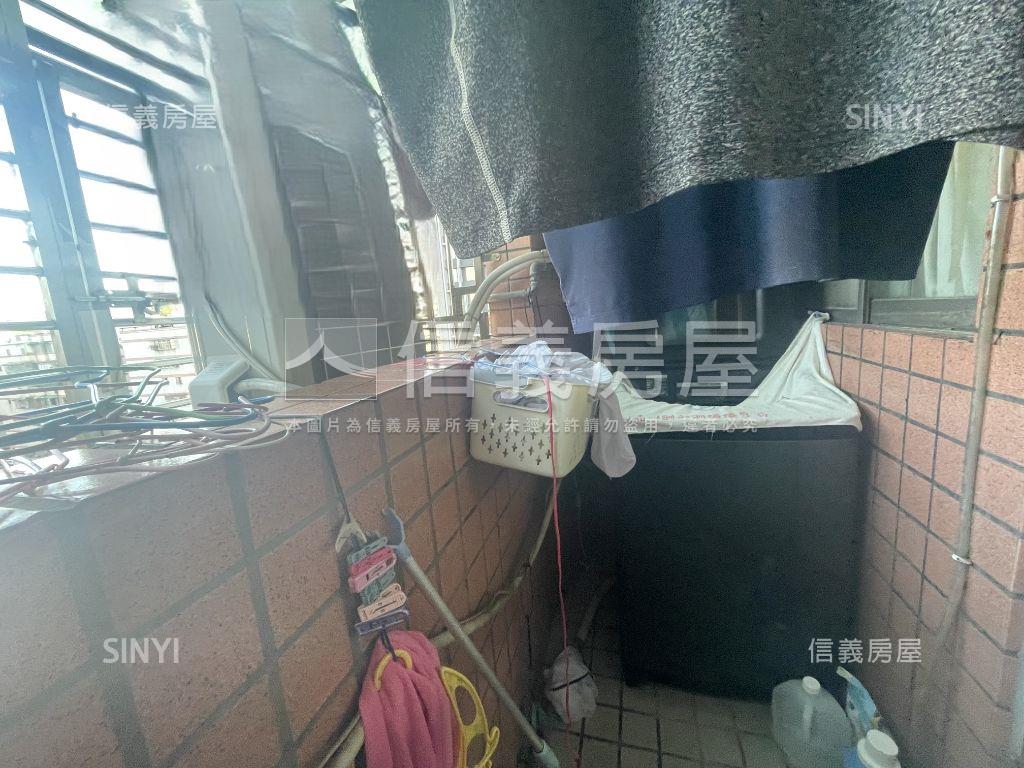 土城邊間好採光３房房屋室內格局與周邊環境