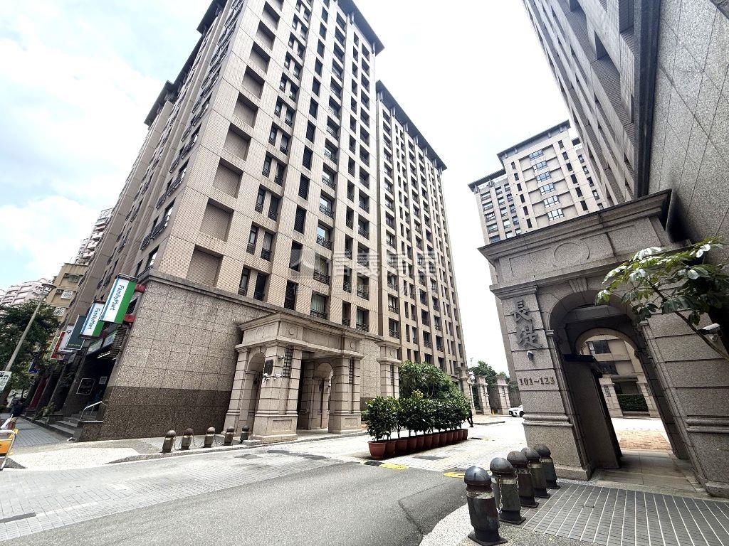 長堤邊間高樓三房房屋室內格局與周邊環境