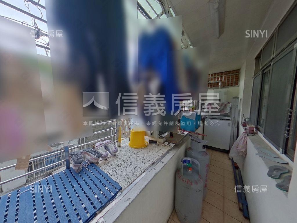 正忠孝路黃金三樓未來可期房屋室內格局與周邊環境