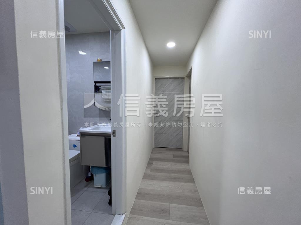 中正新裝潢收租２樓房屋室內格局與周邊環境