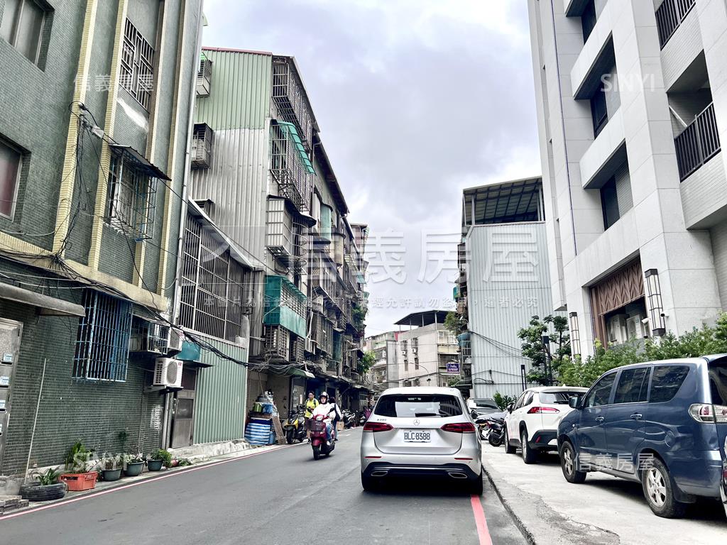 中正新裝潢收租２樓房屋室內格局與周邊環境