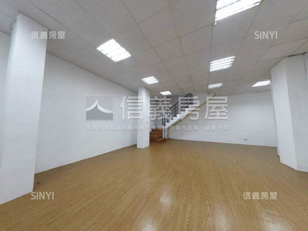 富春花園金店面住辦房屋室內格局與周邊環境