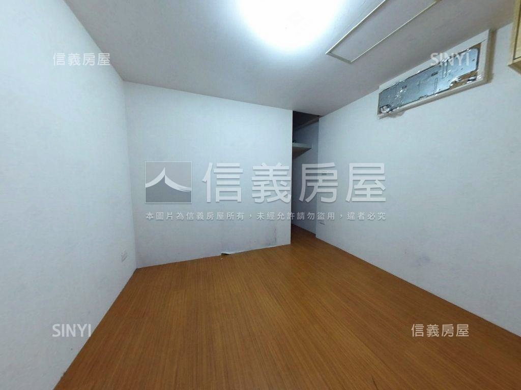 富春花園金店面住辦房屋室內格局與周邊環境
