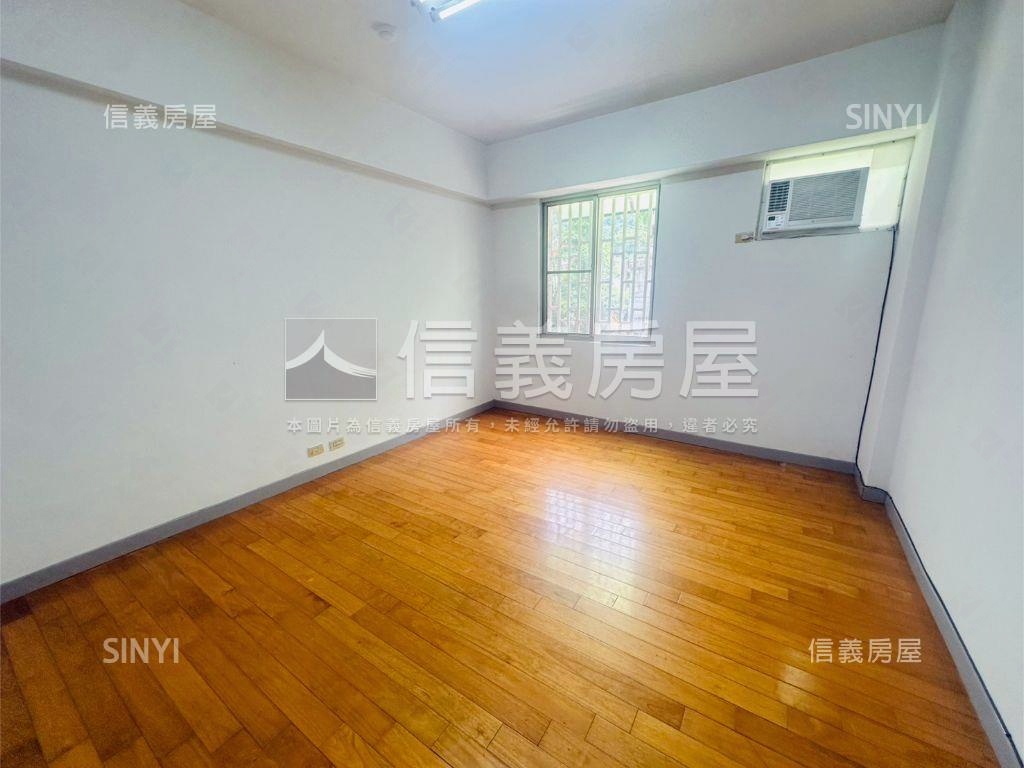 精典優質小資宅三房房屋室內格局與周邊環境