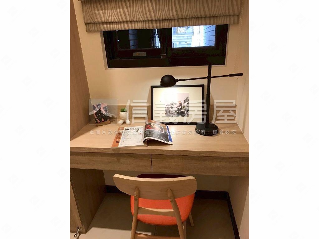 【專任】幸福城市２房車位房屋室內格局與周邊環境