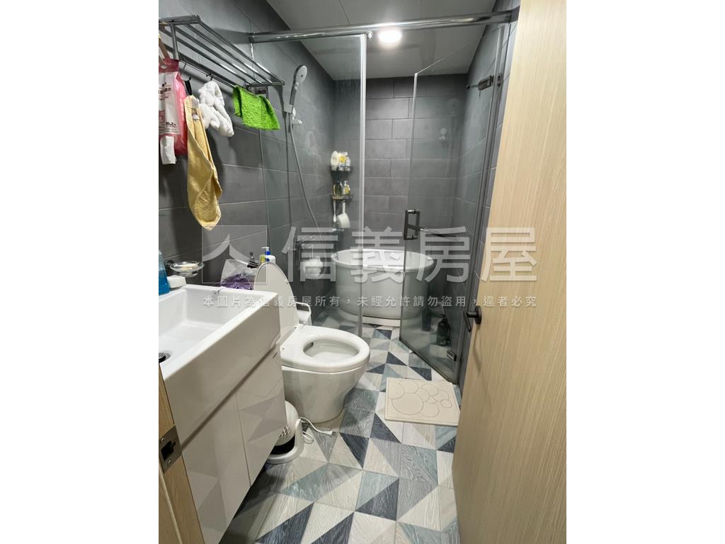 大西湖爵堡美三房附車位房屋室內格局與周邊環境