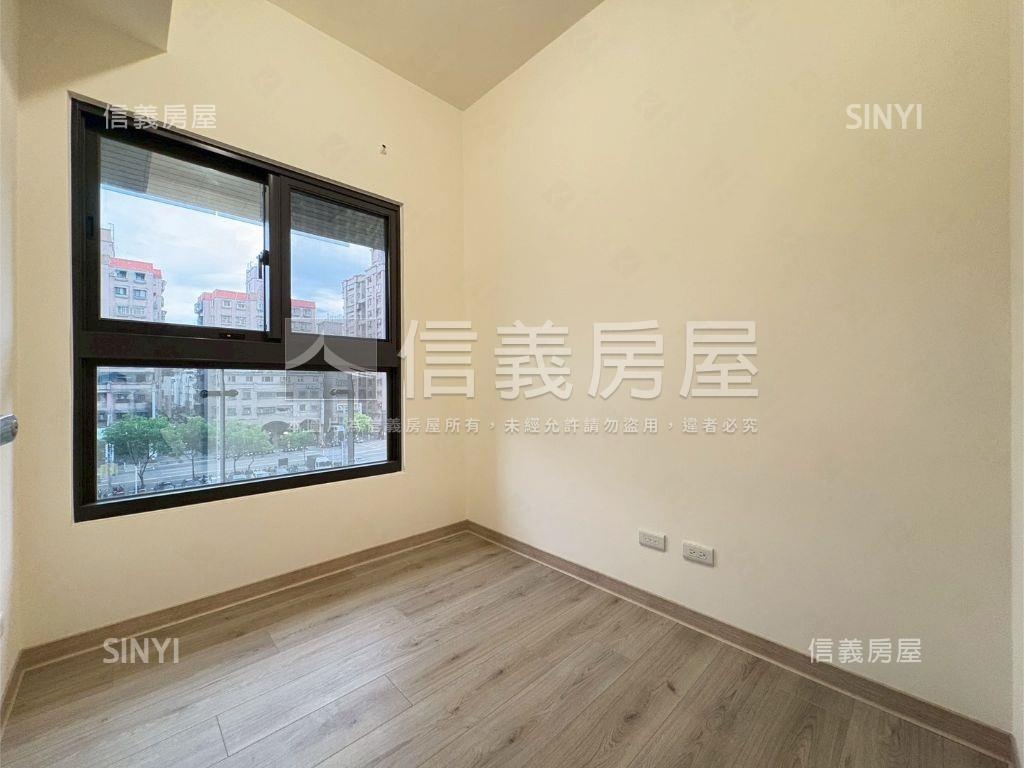 專約全新成屋三房平面車位房屋室內格局與周邊環境